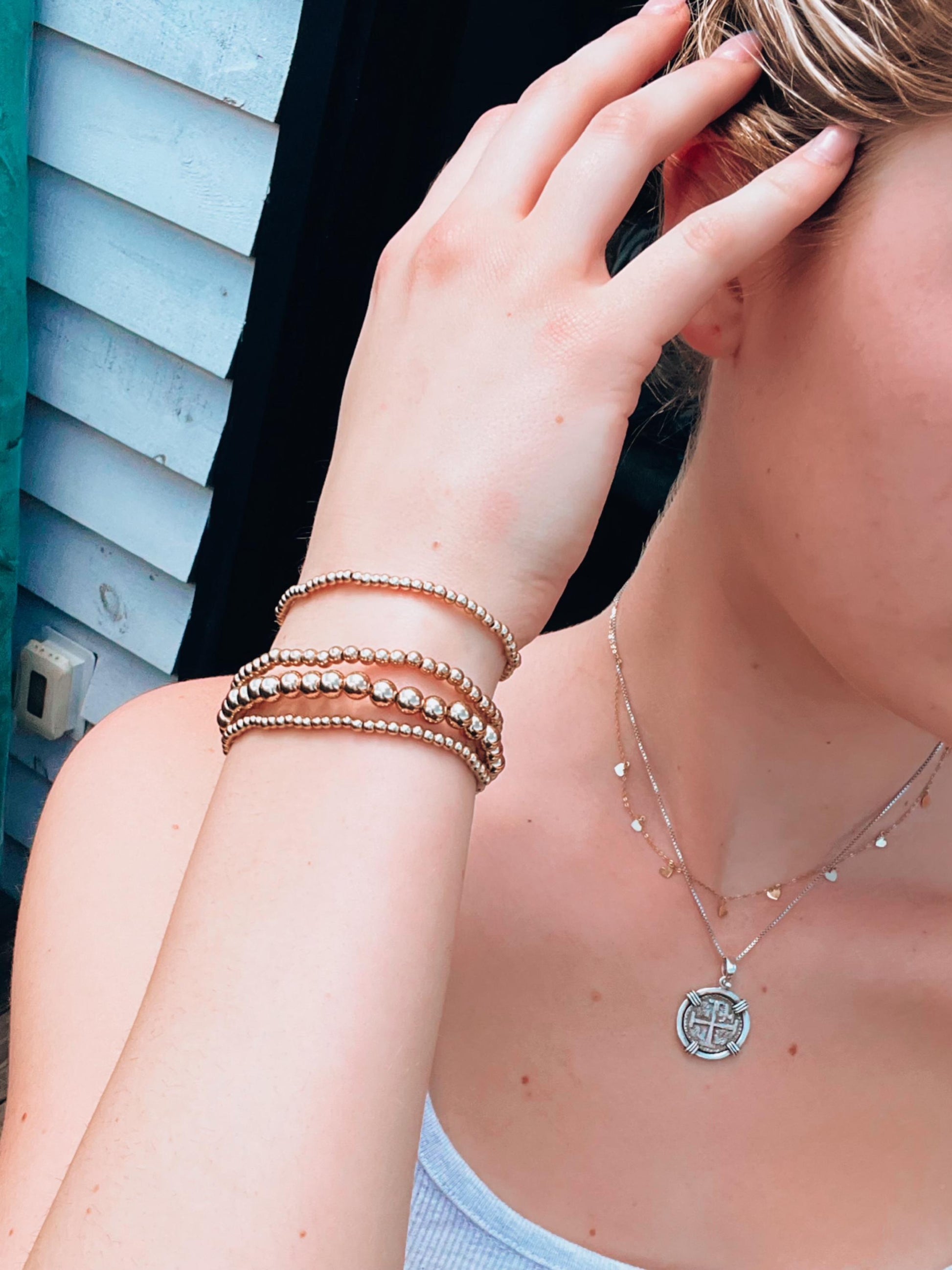Gold 4PCS bracelet stack | Light summer Gold Bracelets | Summer 2025 Stacakble jewlery for her | Jewlery Stack for summer My Store