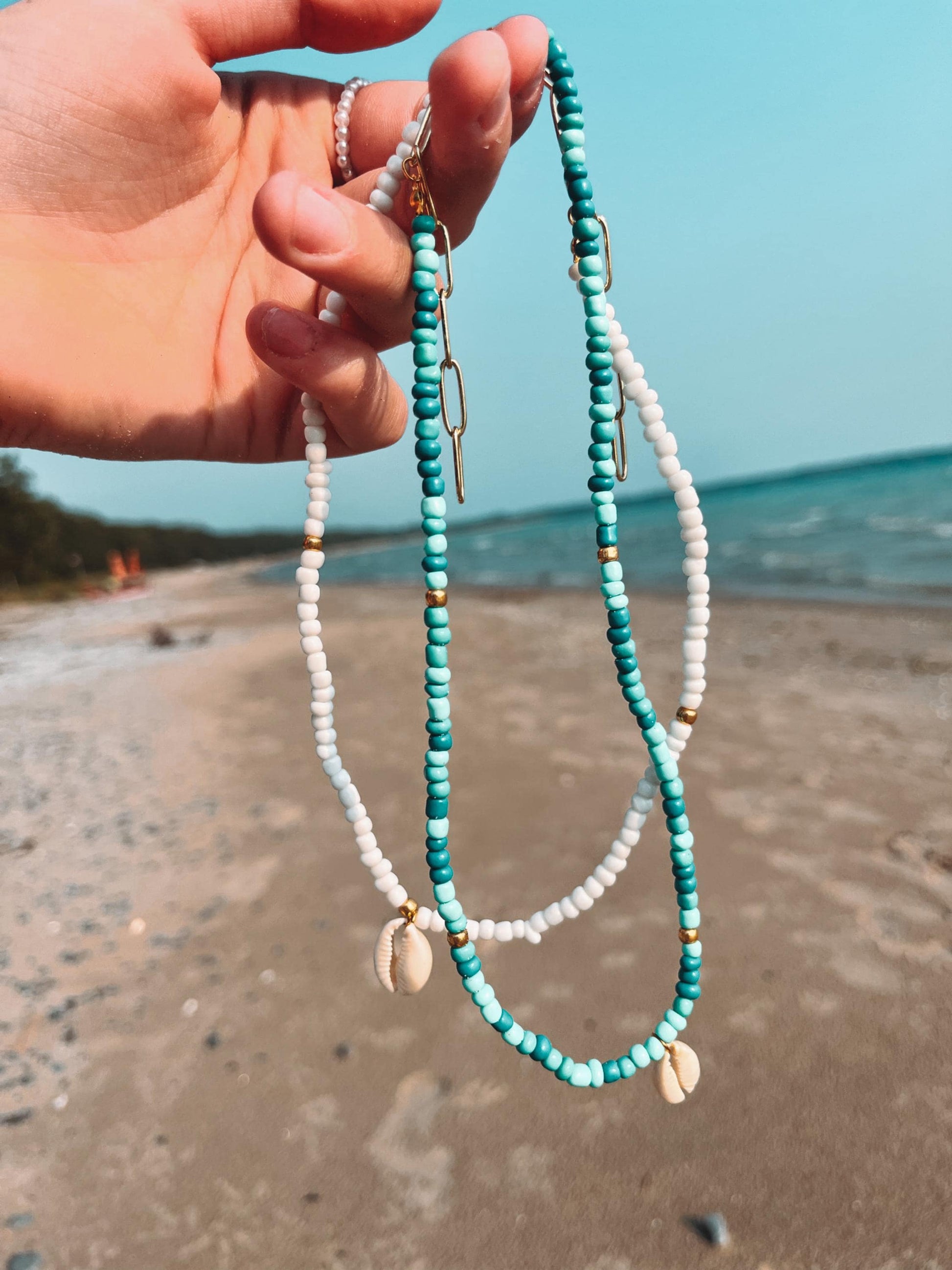 Outerbanks style surfer girl Puka Shell necklace that beach girl surfer necklace Summer jewelry OBX Pouge P4L My Store