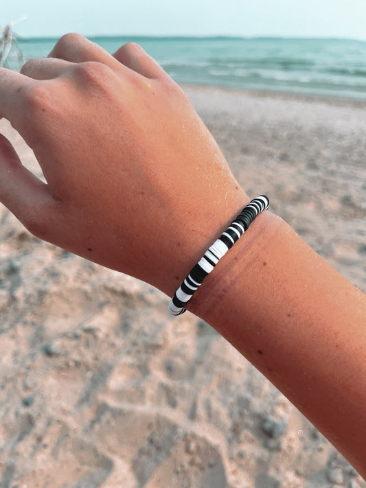Kiera Outerbanks Bracelet • Outerbanks Inspired Bracelet • OBX Fan • Polymer Clay Bracelet • Heishi Bead Bracelet • Surfer style bracelet My Store