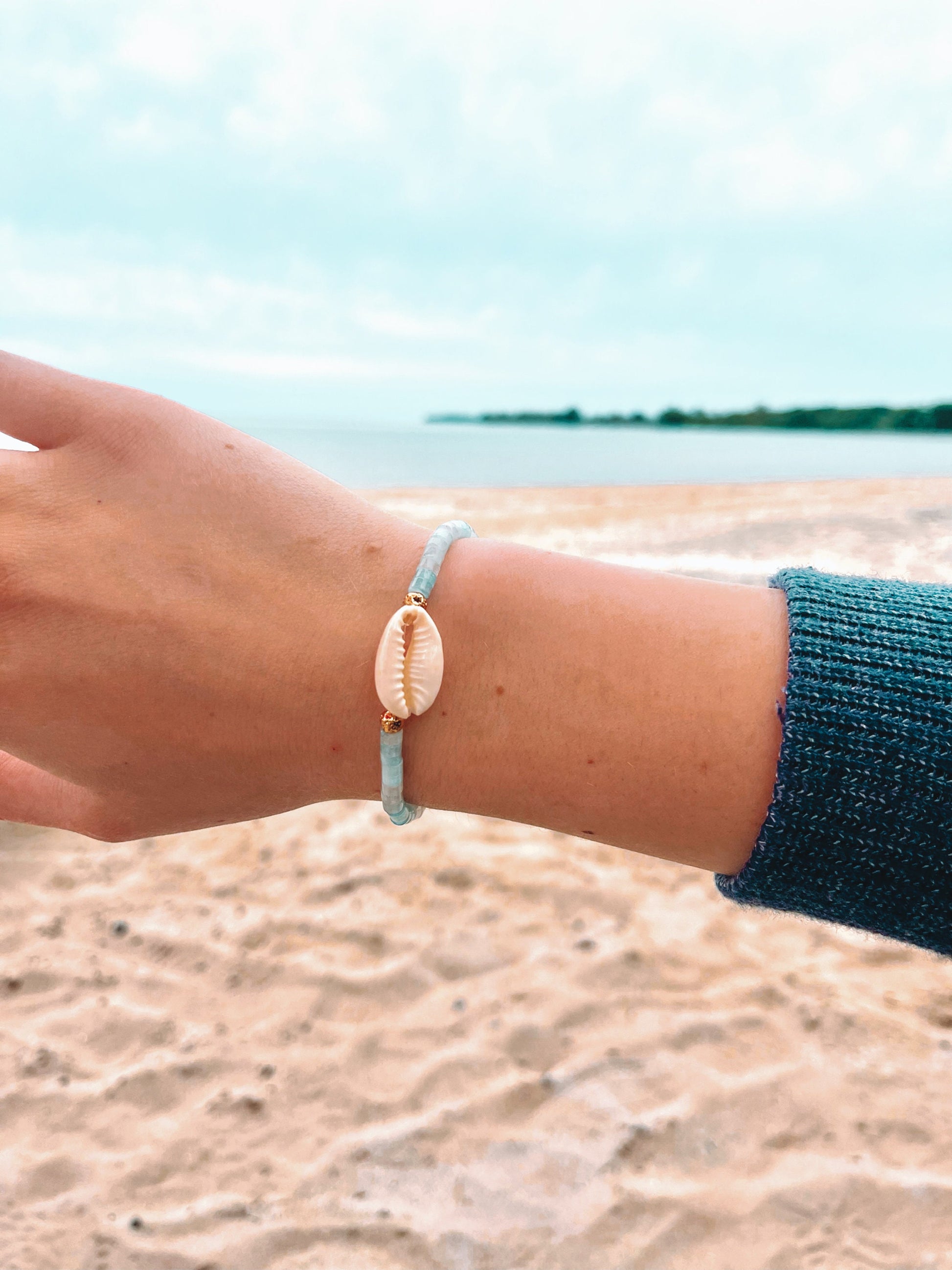 Puka Shell Bracelet | Quartz Bracelet | Summer Beach Bracelet | Summer Bracelet | Vacation Bracelet | waterproof bracelet | Gold plated My Store