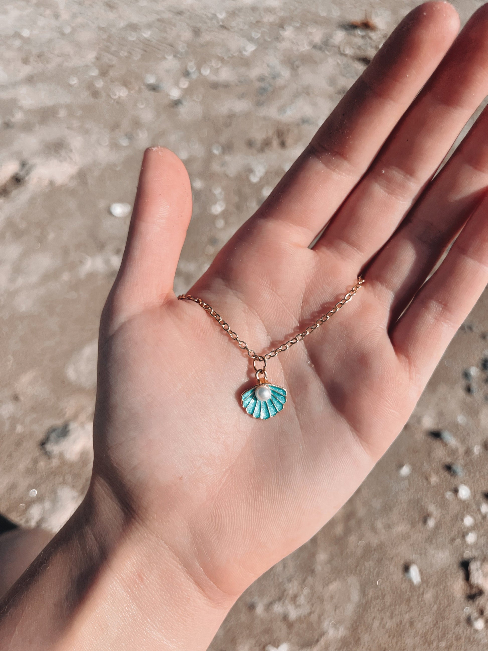 Shell Pendant Necklace | Teal Seashell and Pearl necklace | Coastal Girl Style | Beach Girl Necklace | Seashell Jewelry | Gold Plated Chain My Store